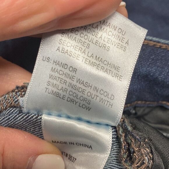 Articles Of Society High Rise Cropped Frayed Hem Jeans Size 32 NEW - Picture 7 of 7